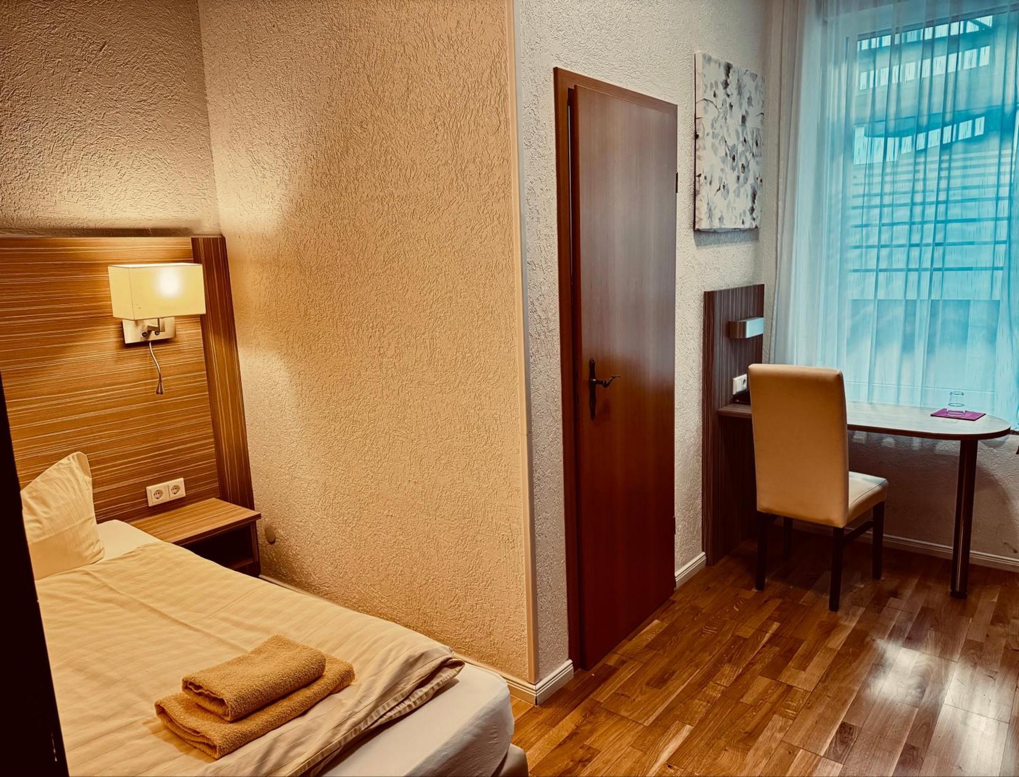 Hotel Goldener Anker Torgau Kültér fotó