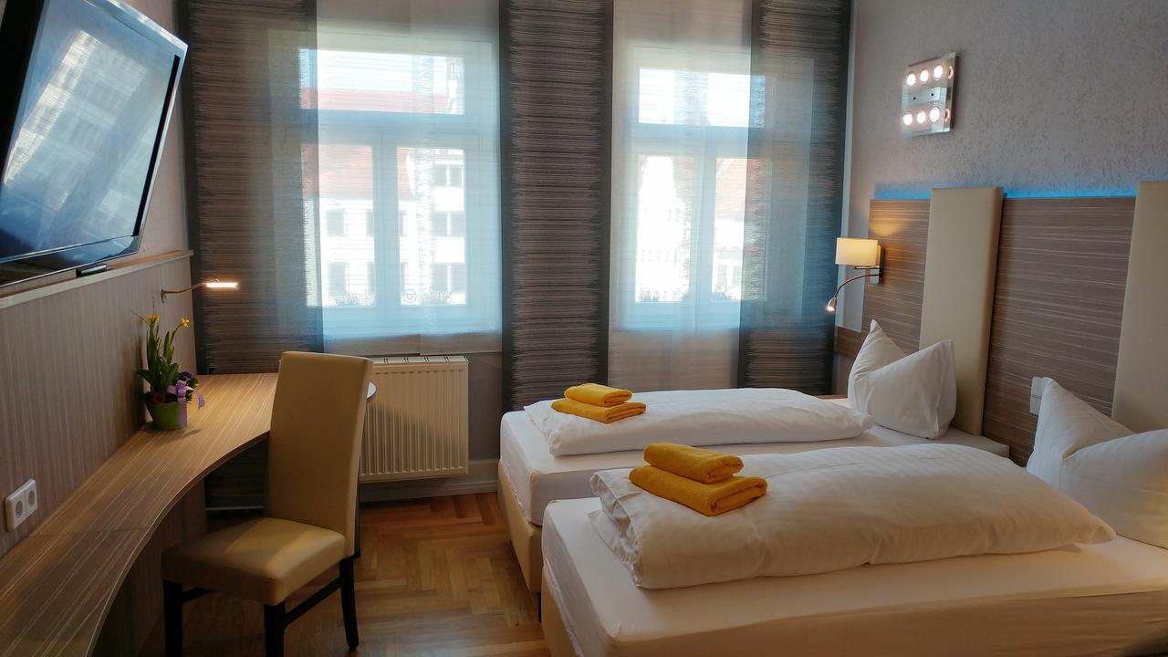 Hotel Goldener Anker Torgau Kültér fotó